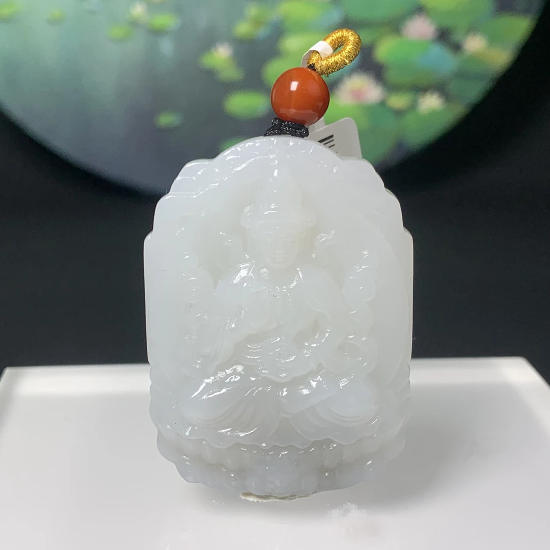 H008 和田玉烟紫白肉双色观音吊坠