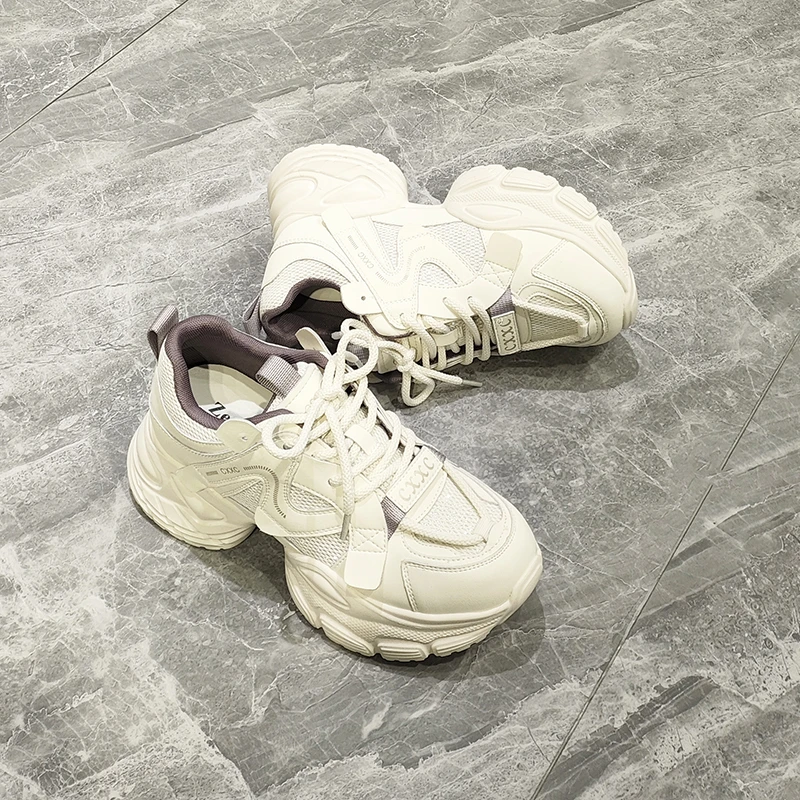 26791时尚休闲鞋真皮老爹鞋运动鞋百搭网红厚底休闲鞋女鞋透气春