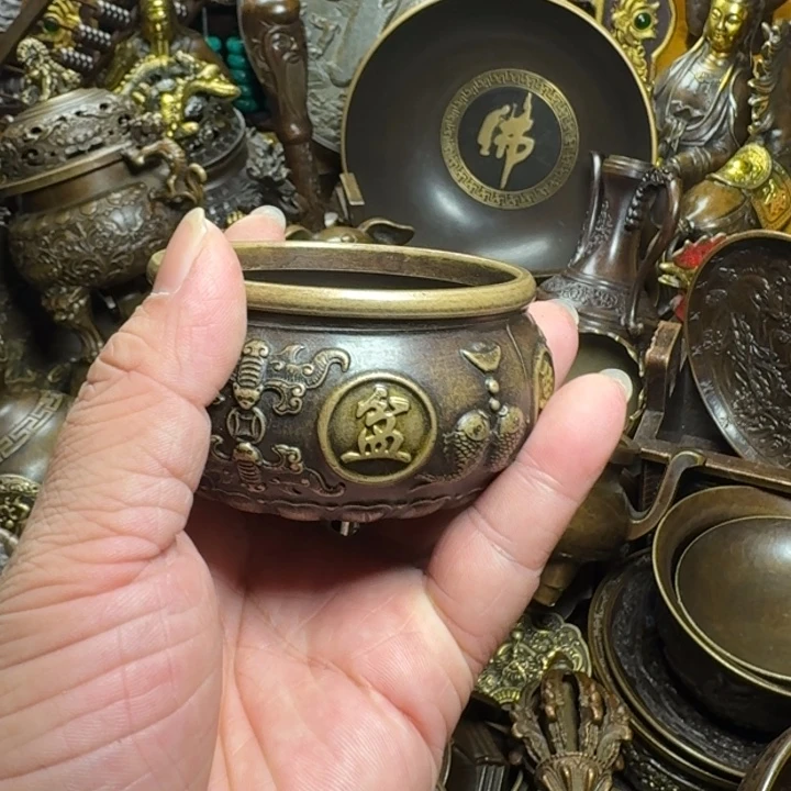 铜器摆件收收藏藏