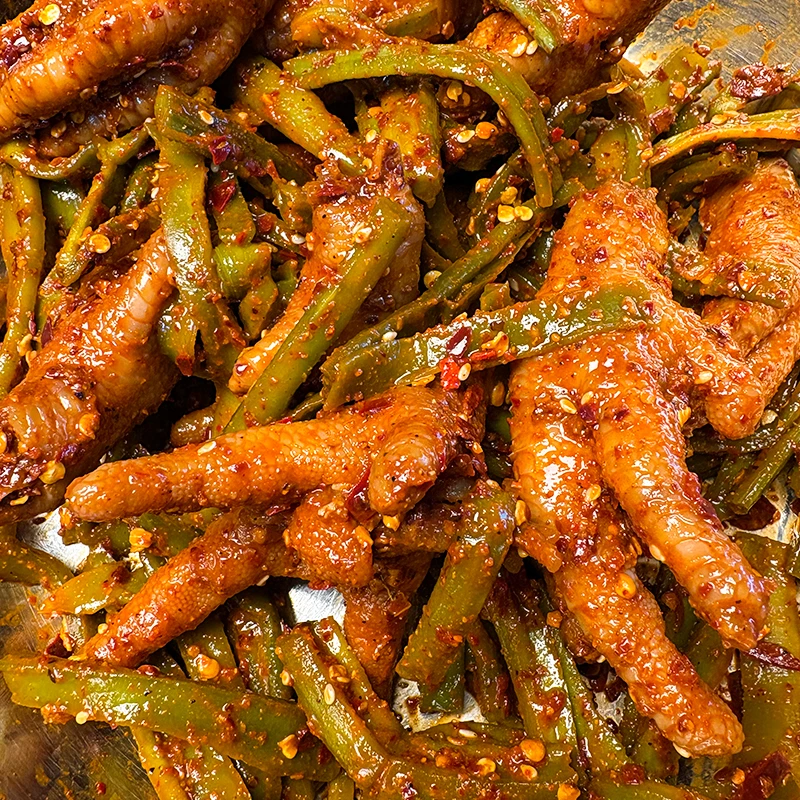 贡菜鸡脚香辣解馋云南特色香辣佤味鸡爪特色小吃零食