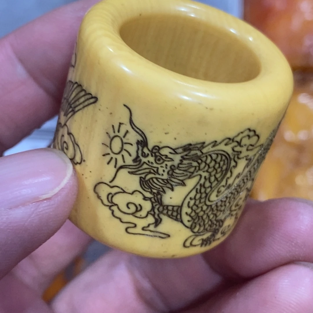 滴血莲花菩提吊坠