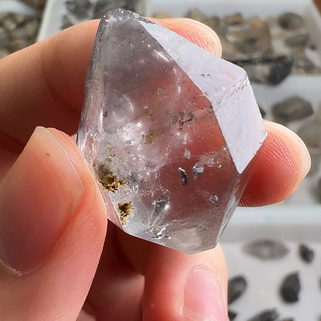 水晶未镶嵌珠宝半成品3