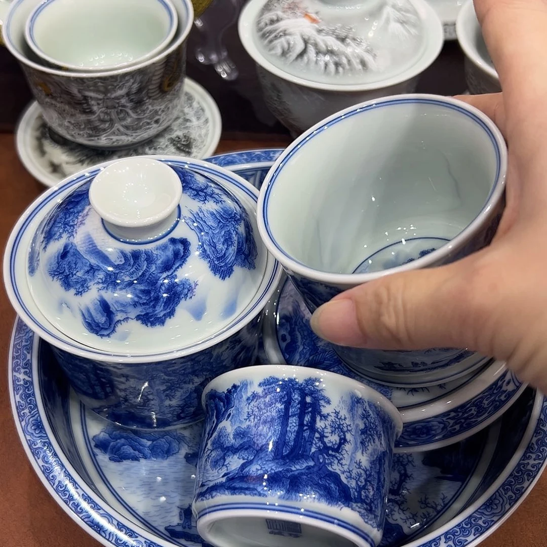 摆件哈哈哈哈哈哈哈哈，个很好，g h h