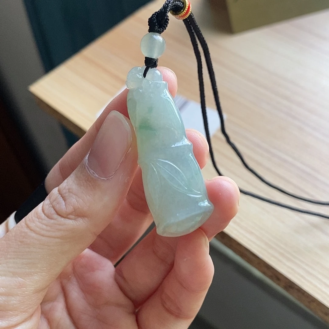 【闪购商品】颈饰未镶嵌翡翠天然缅甸A货翡翠