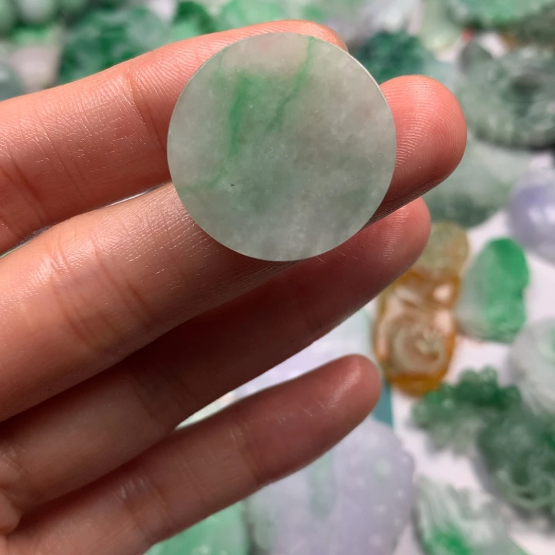 定制翡翠未镶嵌翡翠