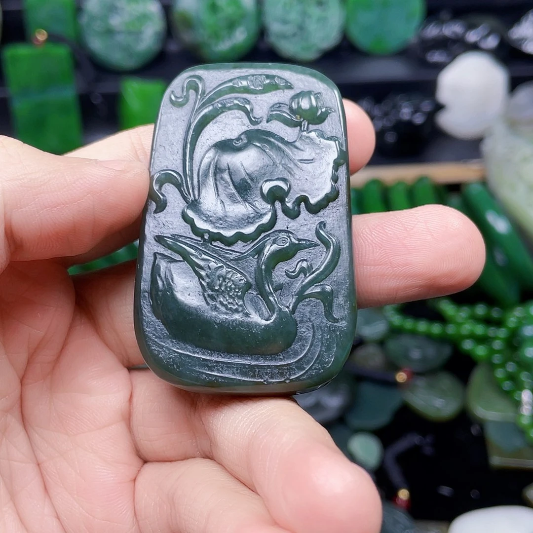 和田玉未镶嵌珠宝半成品