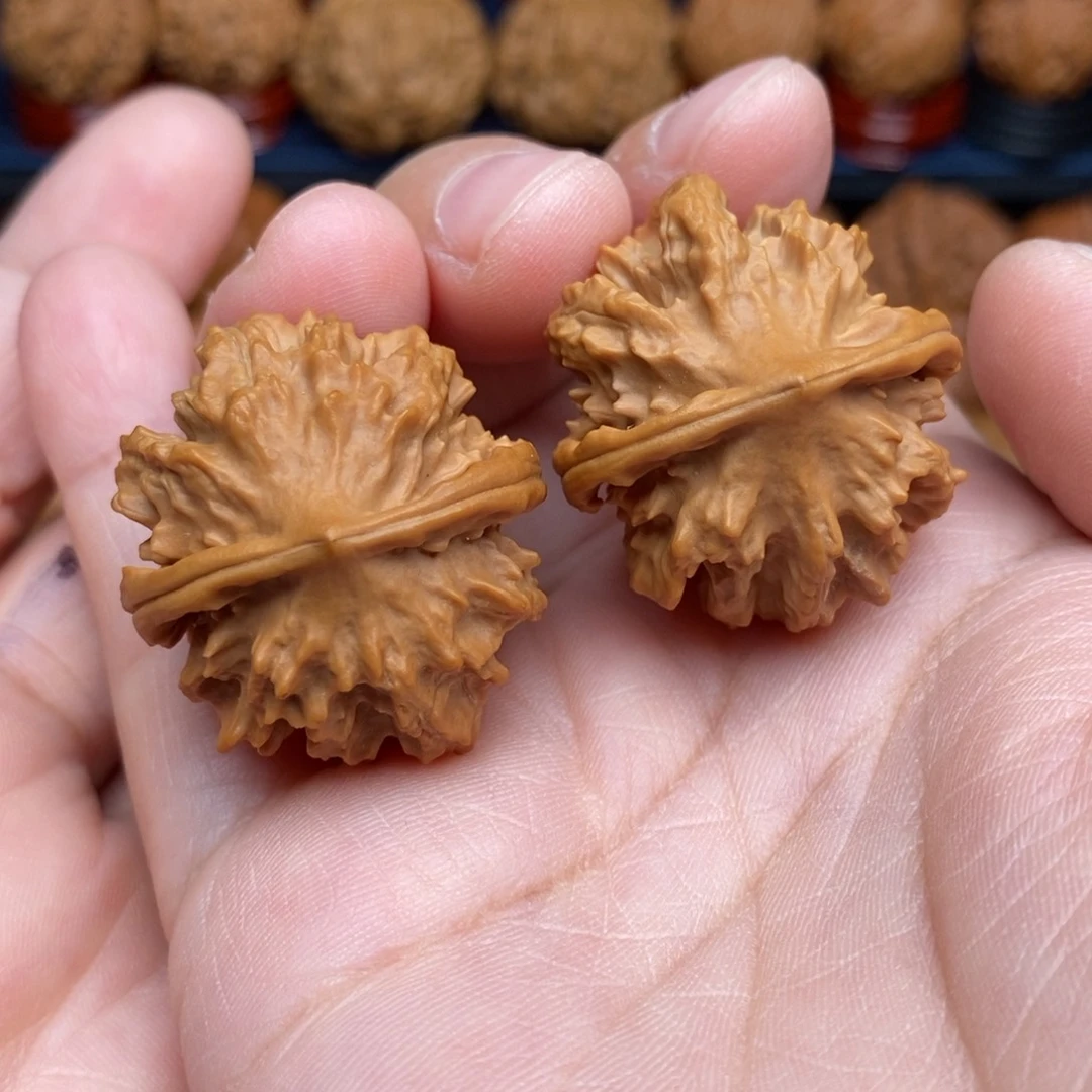 文玩核桃把件手捻