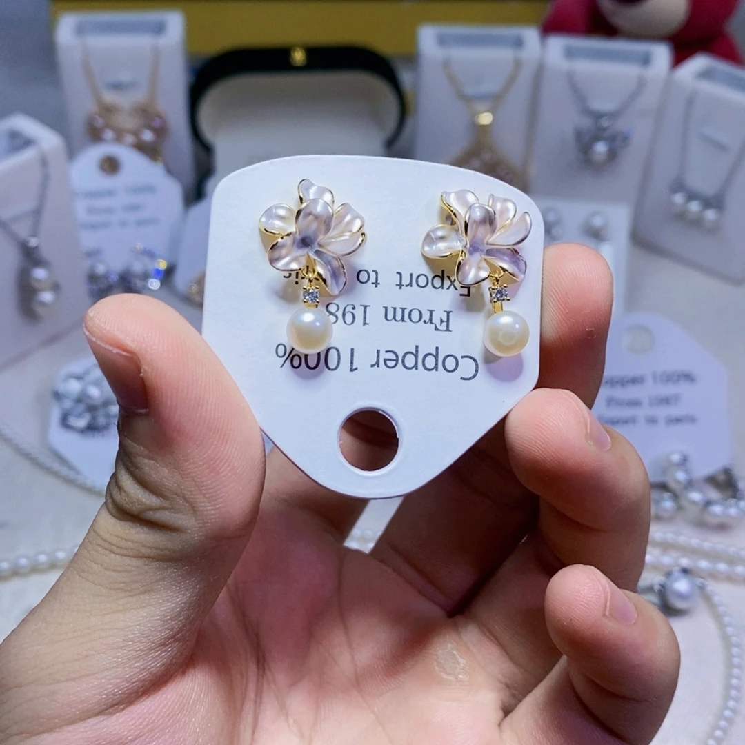 未镶嵌淡水珍珠耳饰