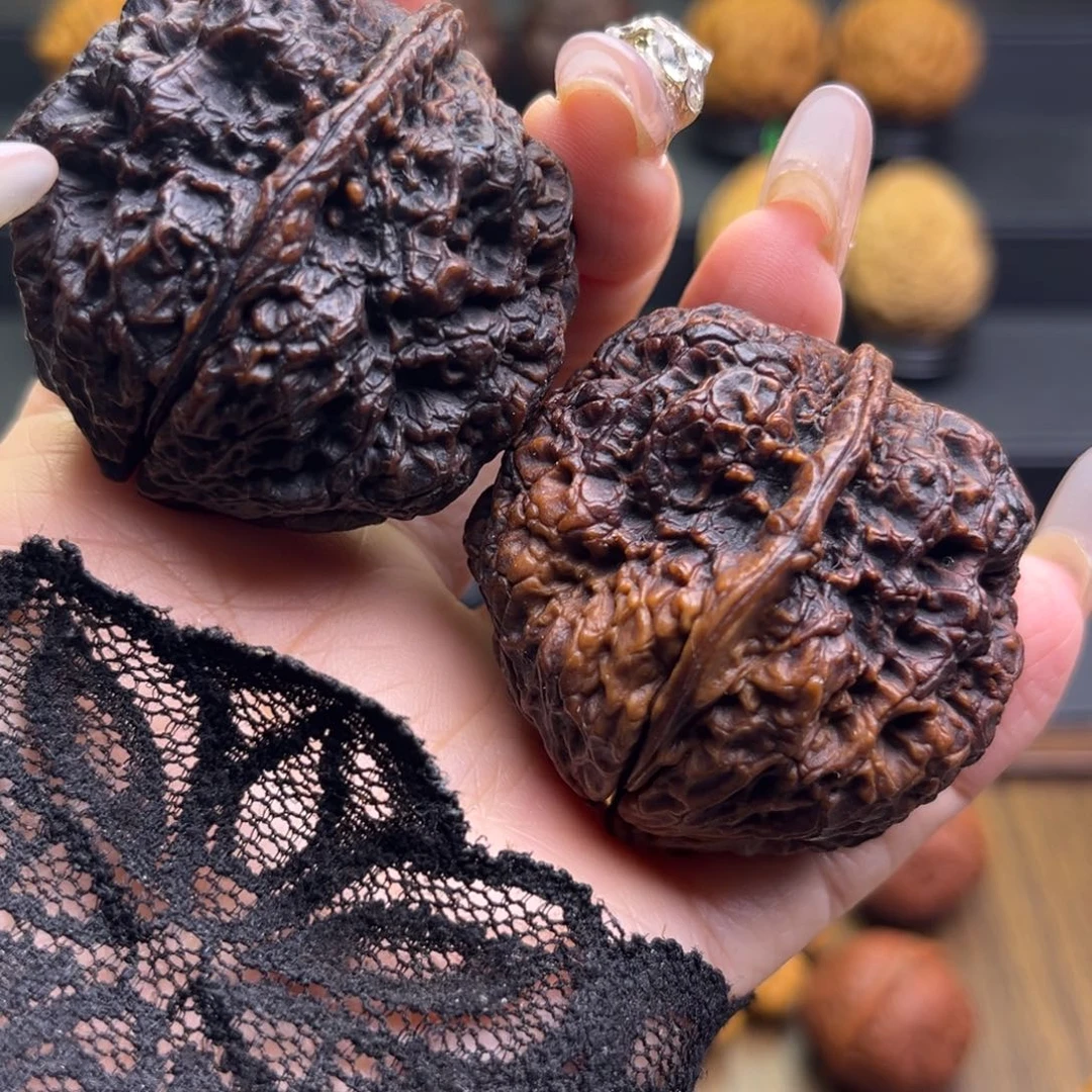 文玩核桃把件金刚佛手