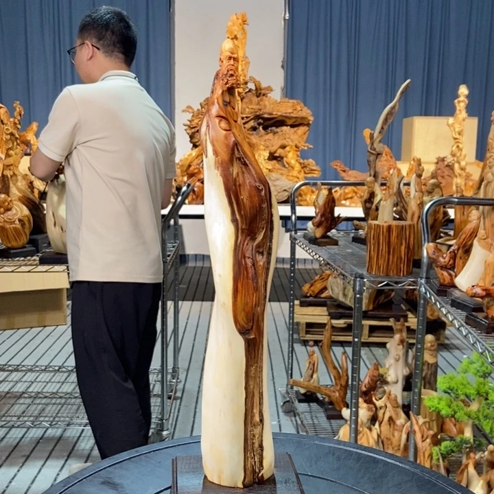 柏木（崖柏）随型摆件