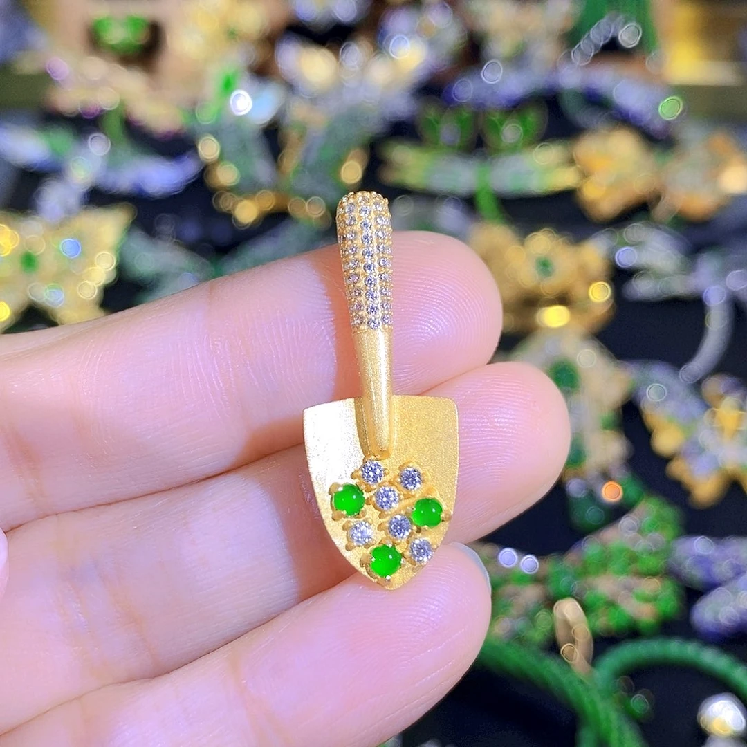 颈饰银S925镶嵌翡翠