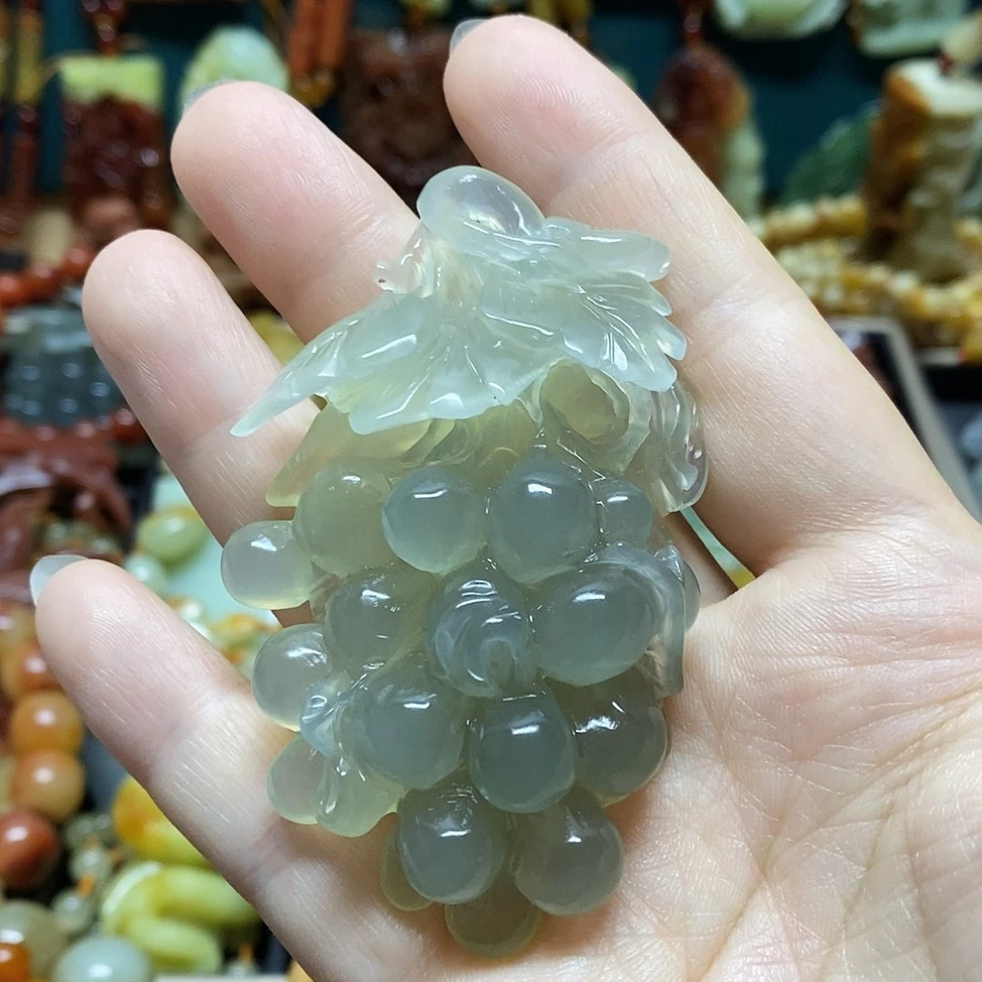 岫玉未镶嵌吊坠(赠链)