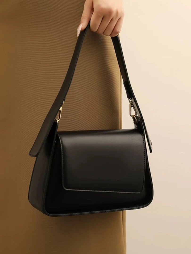 简约小方包2025新款复古小众女包包时尚百搭单肩腋下包高级感质
