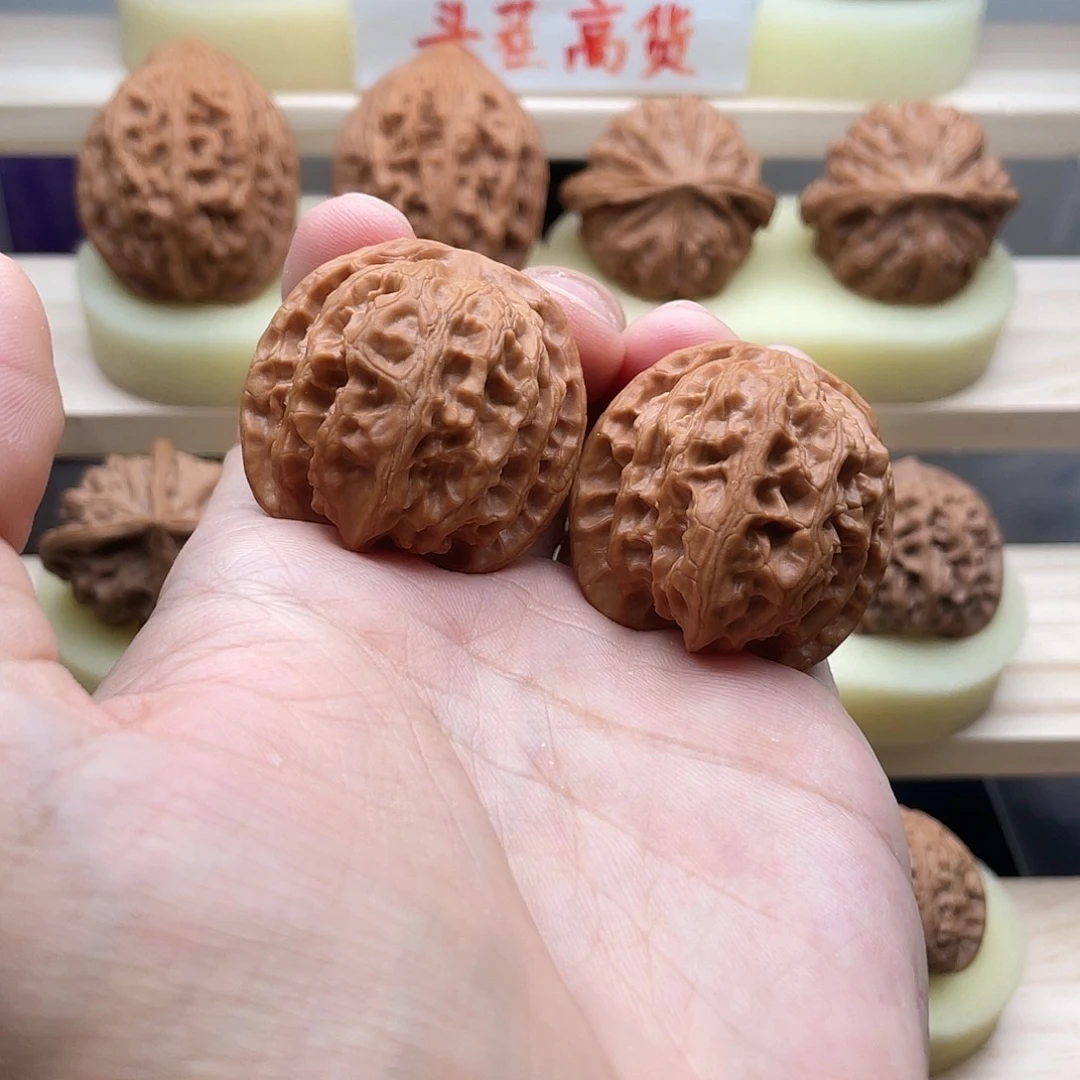 吊坠文玩核桃37苹果园