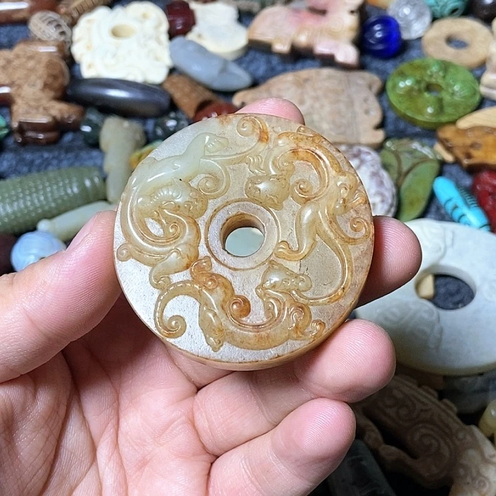 和田玉未镶嵌颈饰61