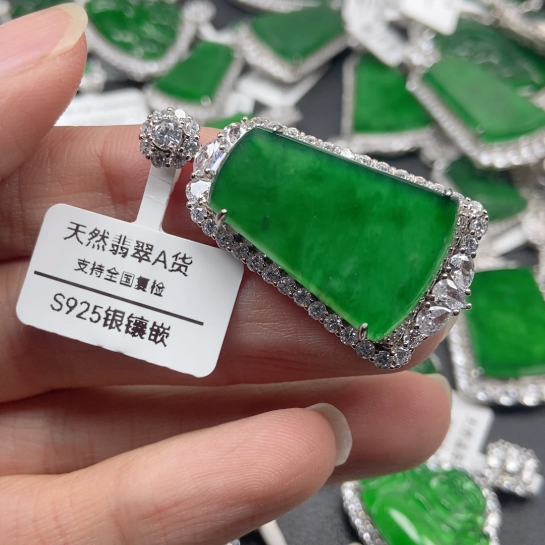 翡翠银S925镶嵌颈饰