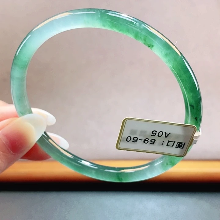 翡翠未镶嵌手镯翡翠手镯27