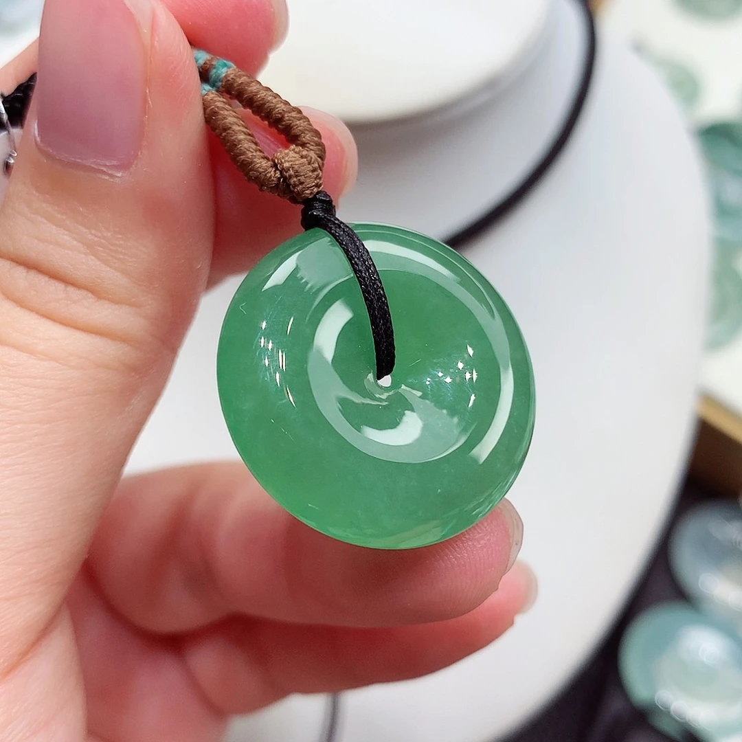 颈饰未镶嵌翡翠翡翠55，25.4/6.3