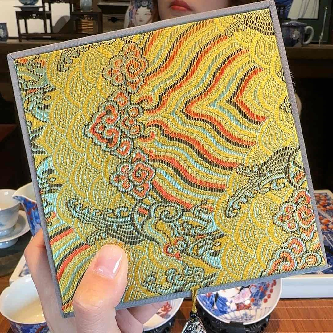 瓷片14号。
