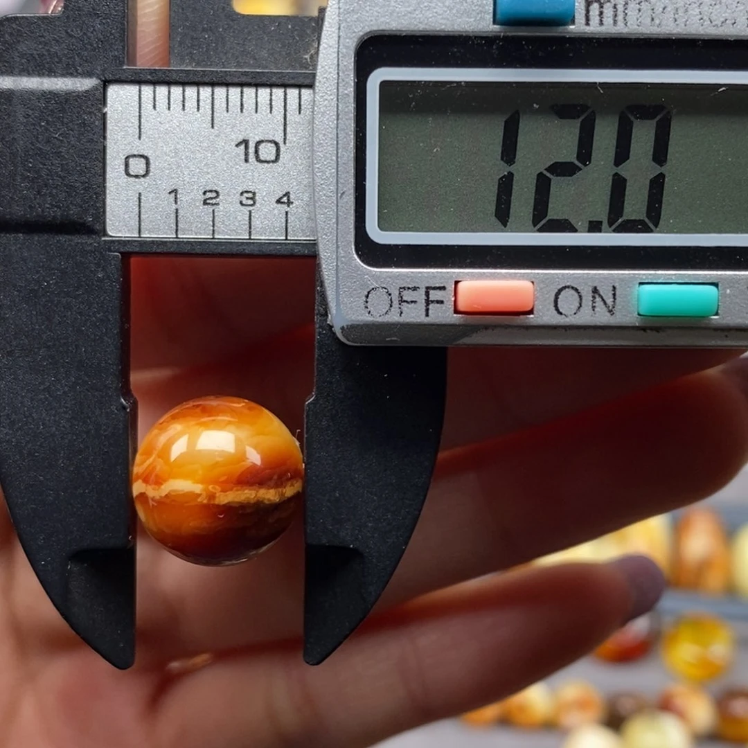 未镶嵌蜜蜡珠宝奇石