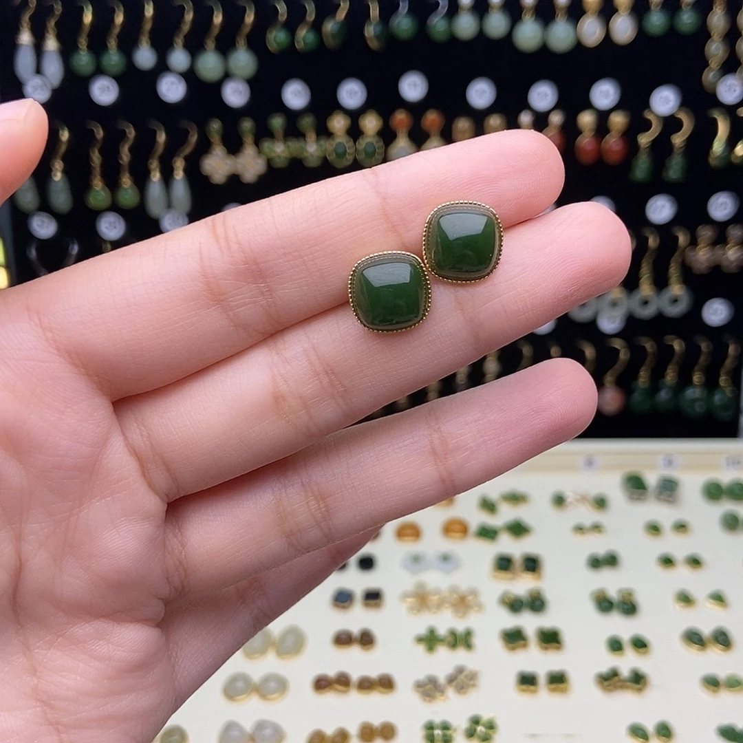 和田玉银S925镶嵌耳饰