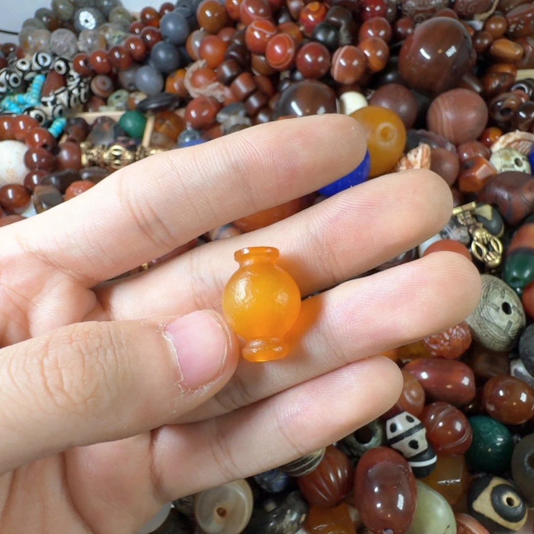 玛瑙/玉髓未镶嵌纯天然玛瑙珠子