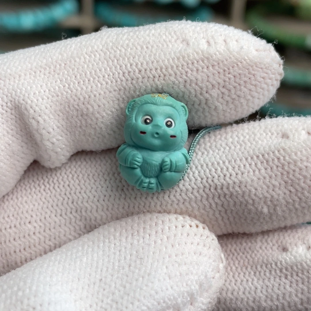 绿松石未镶嵌大圣宝宝