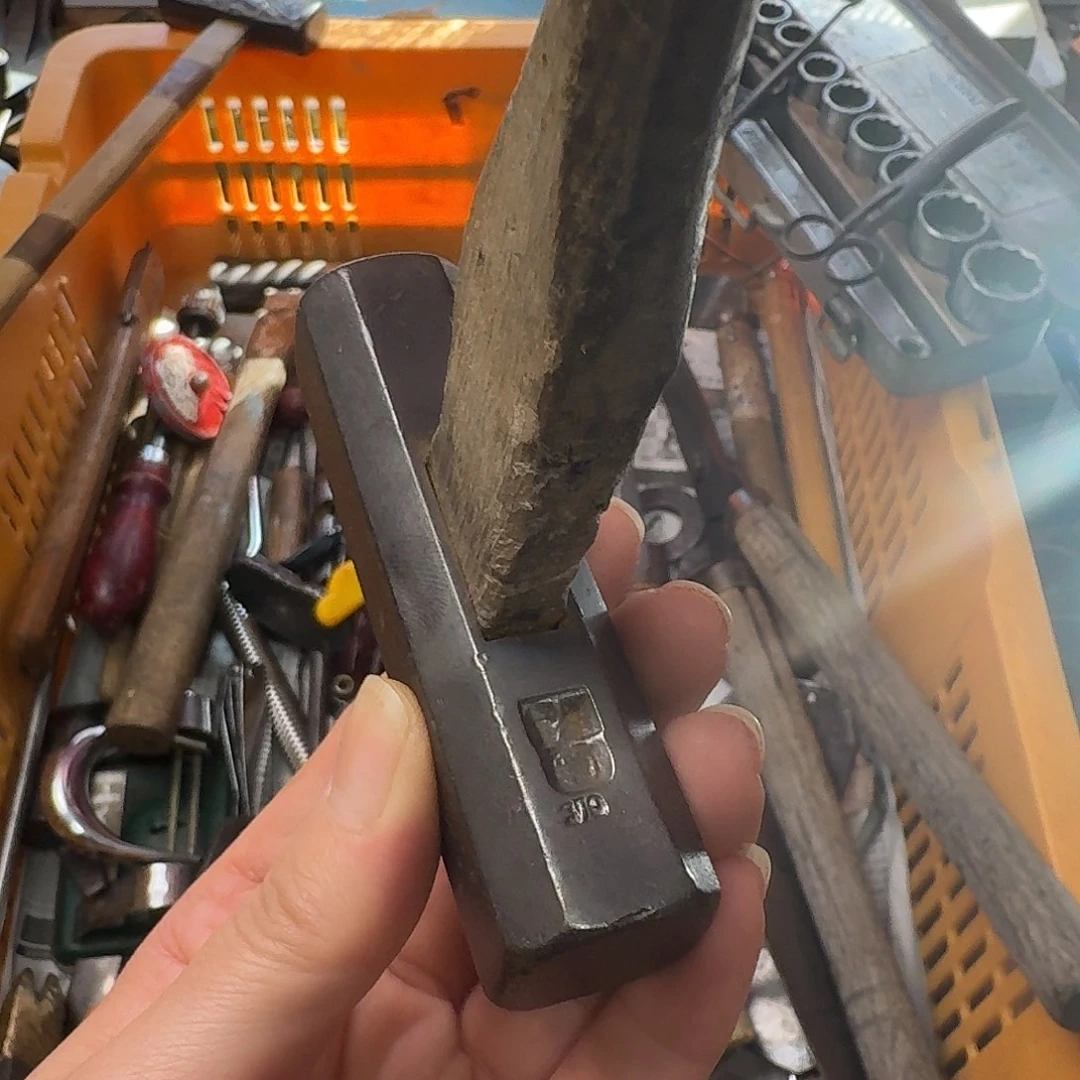 玉***池厚款五金工具制造工艺