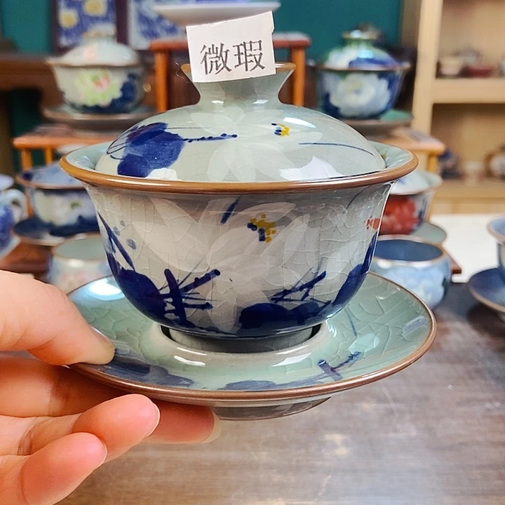 瓷片手工制作工艺精湛等