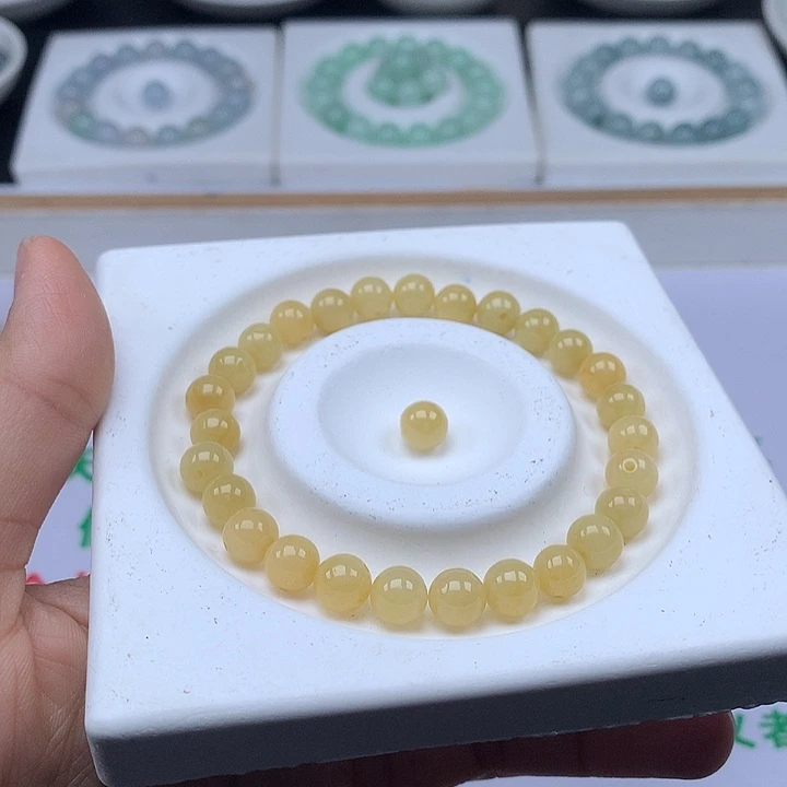 翡翠散珠25颗卡7.5