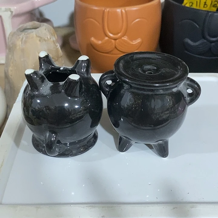 摆件陶盆有孔 微瑕介意勿拍