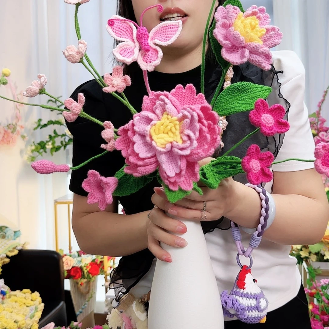 手工钩织设计花束