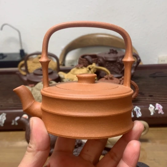 紫砂茶壶降坡泥提梁