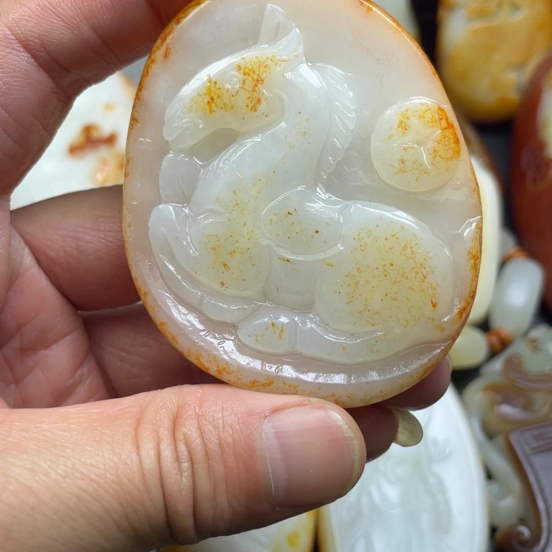 和田玉未镶嵌挂件