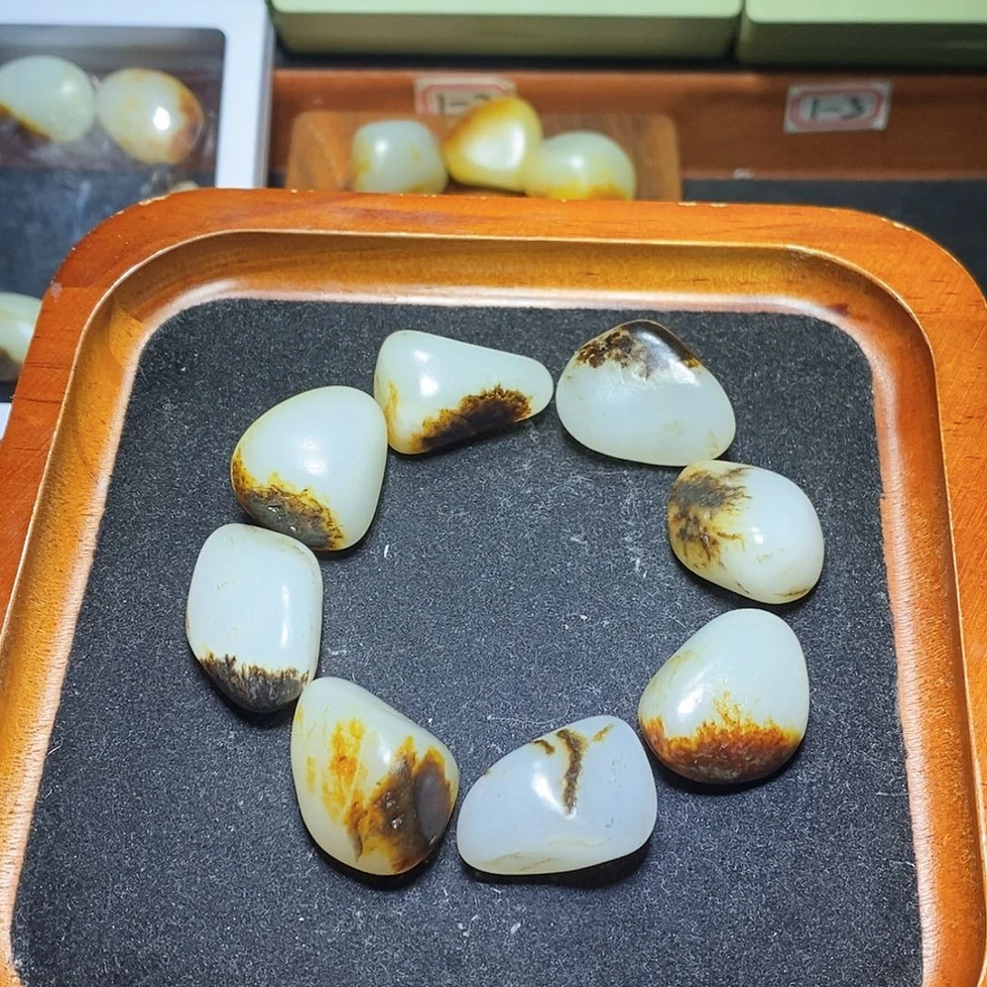 和田玉未镶嵌手链