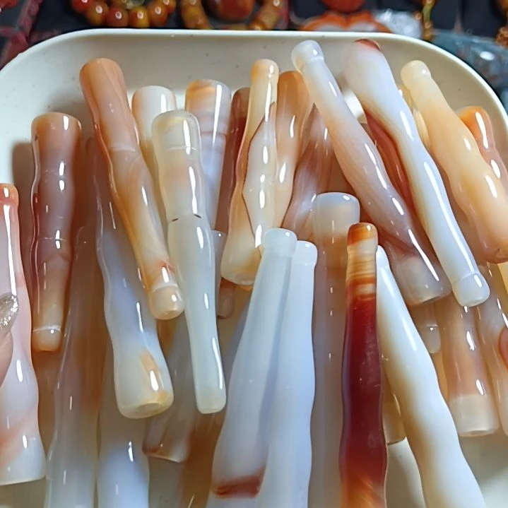 玛瑙/玉髓未镶嵌烟嘴8厘米以下