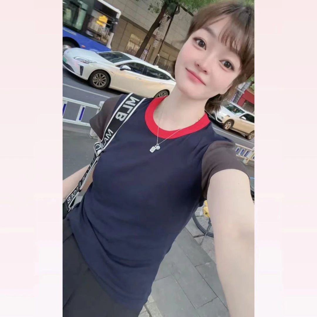 春苗女装    红领藏青上衣     夏季休闲时尚圆领舒适