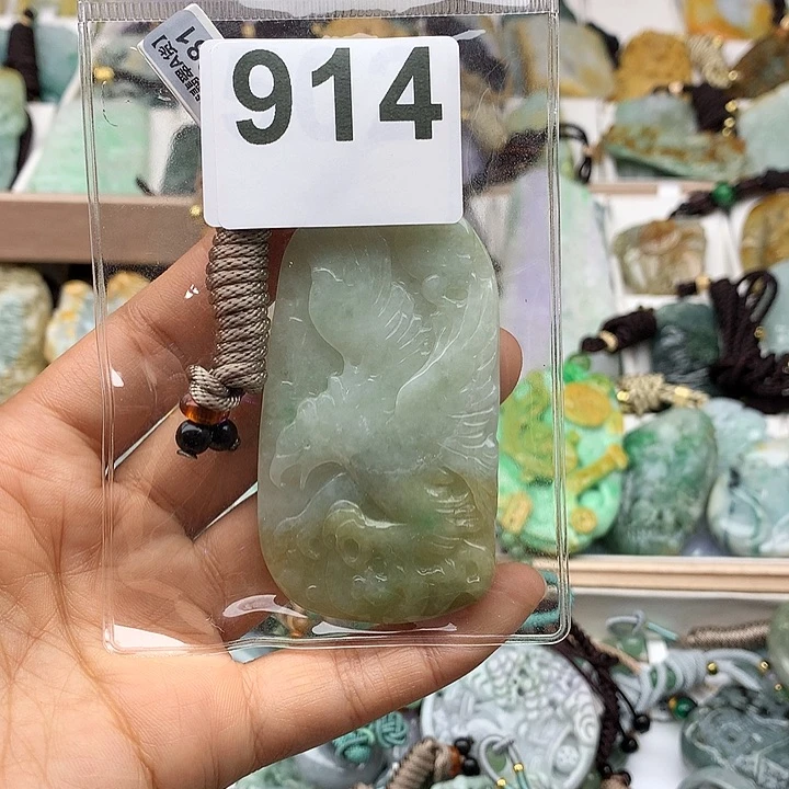 翡翠颈饰未镶嵌装***工翡翠