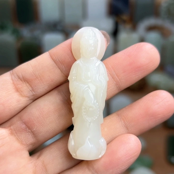 和田玉未镶嵌挂件