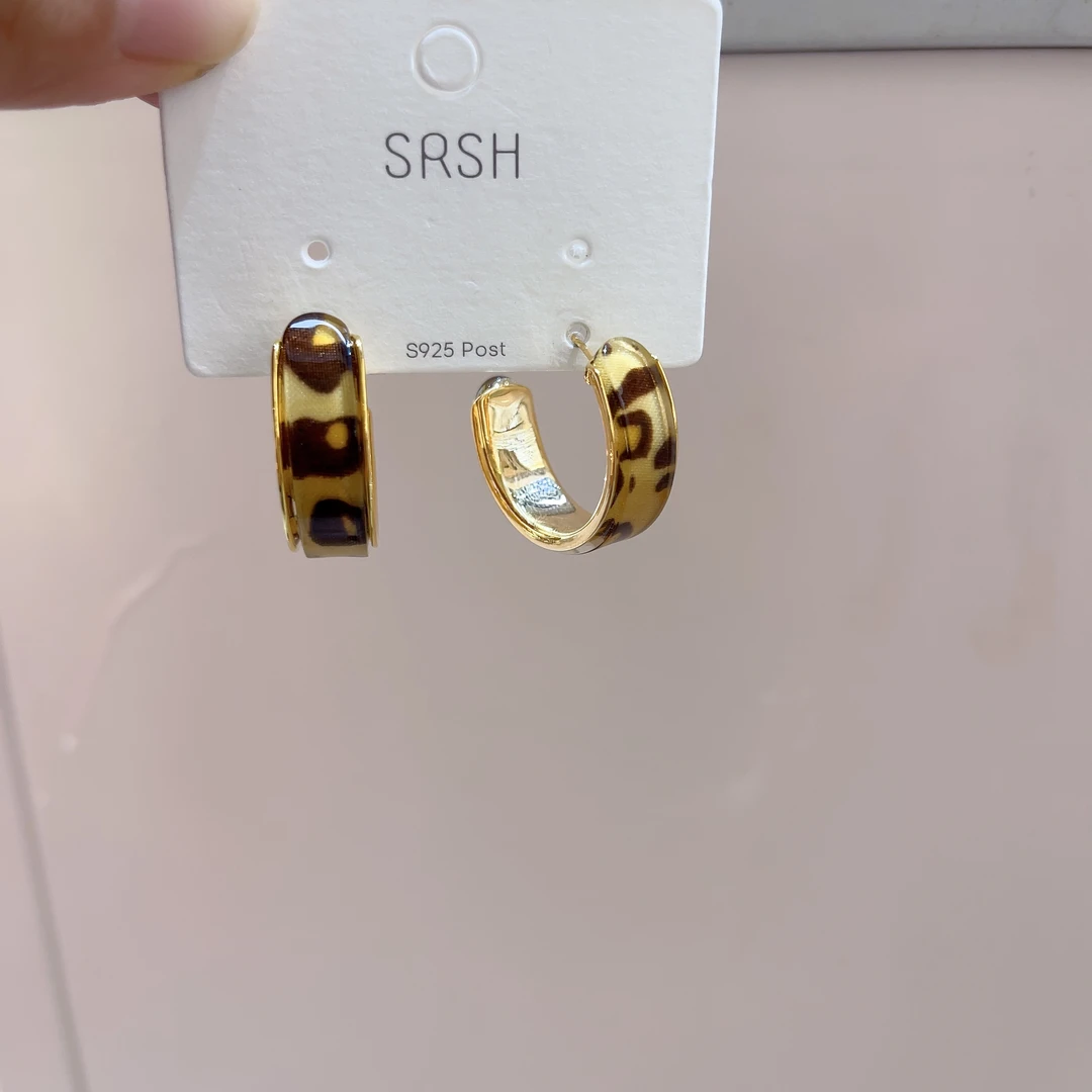 非金属亚克力耳饰 L962浅色豹纹醋酸半耳圈