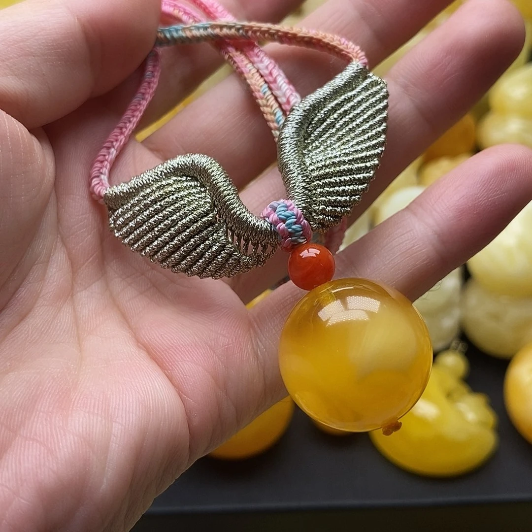 琥珀颈饰未镶嵌琥珀蜜蜡吊坠