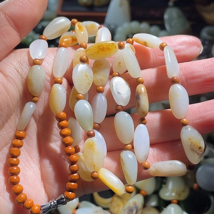 未镶嵌手链和田玉太*