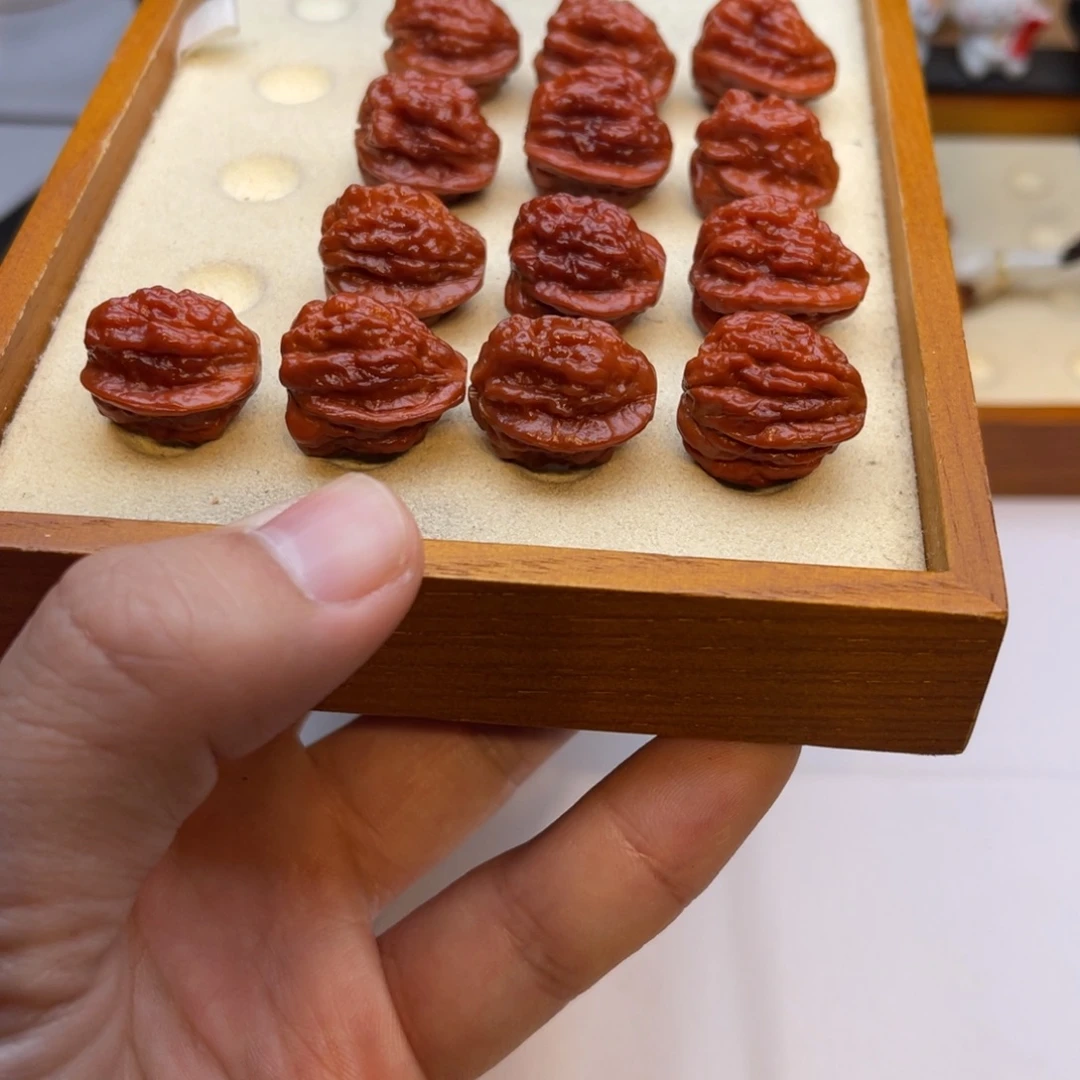 文玩核桃手串蛤蟆头