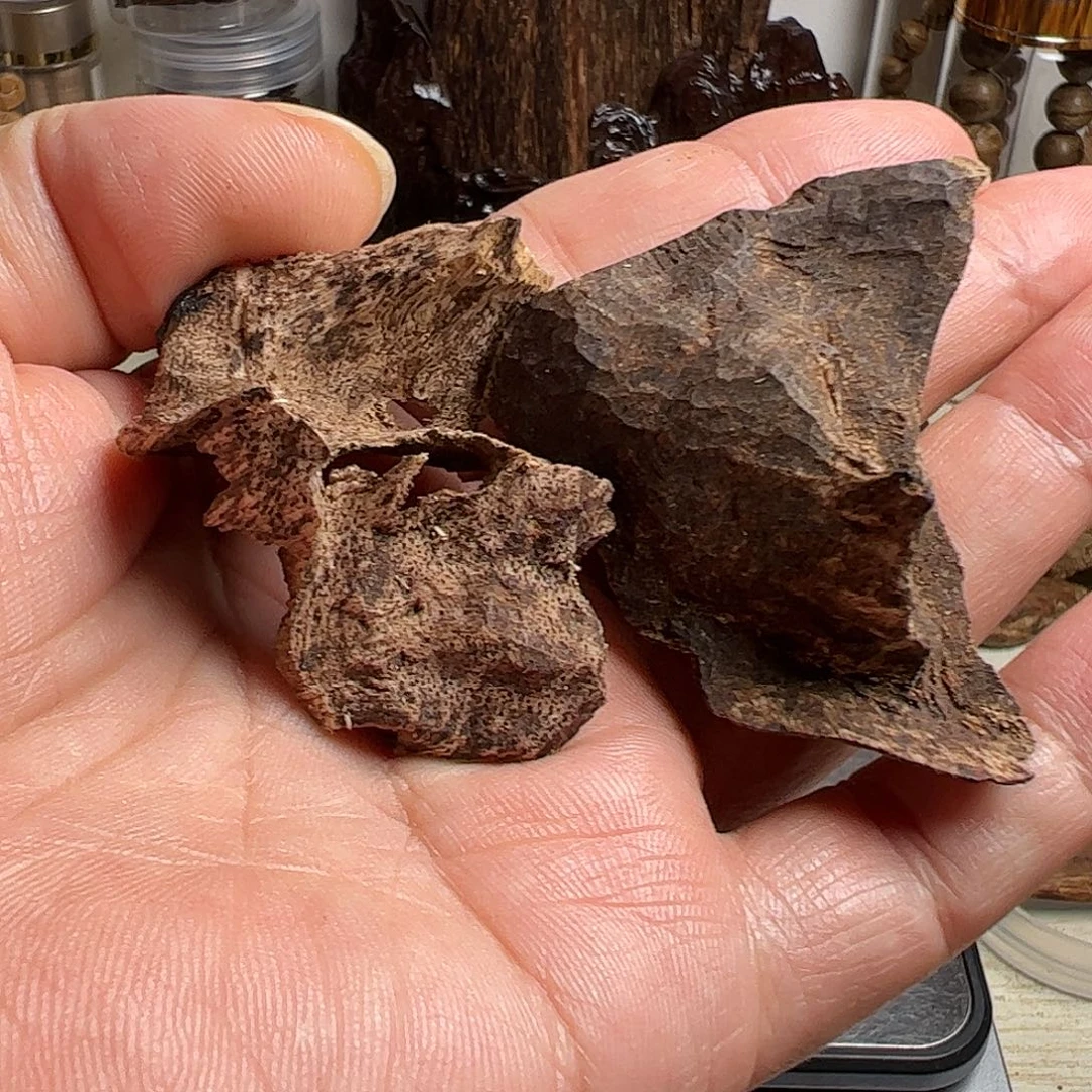 沉香碎屑沉香柬埔寨沉香壳料6克