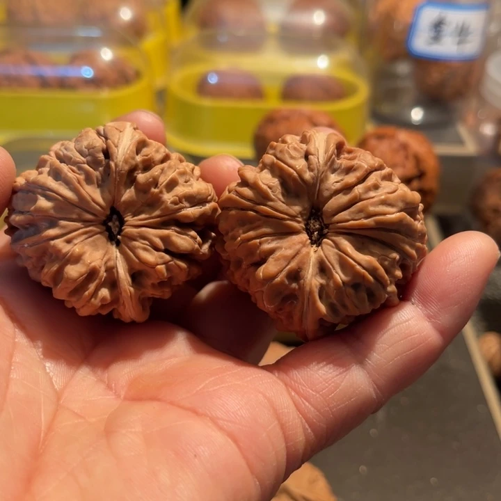 文玩核桃把件天*门墩