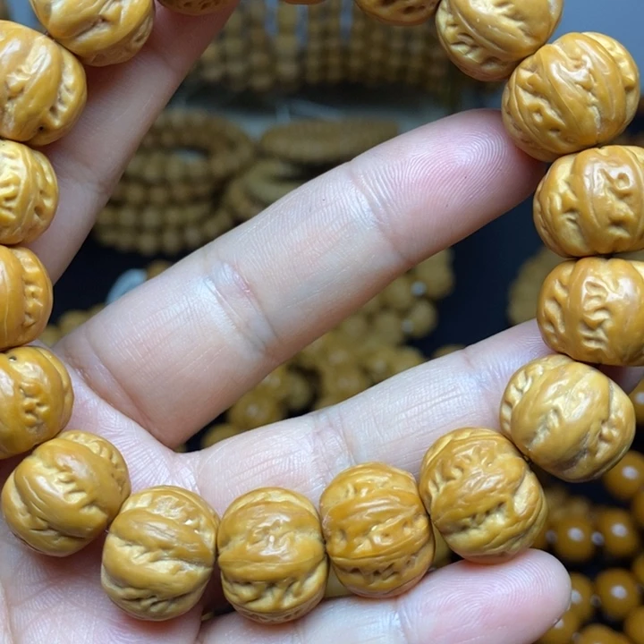 猴头核桃手串猴头