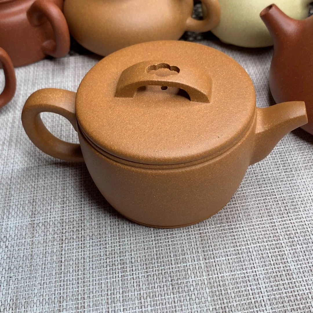 茶壶紫砂300CC左右