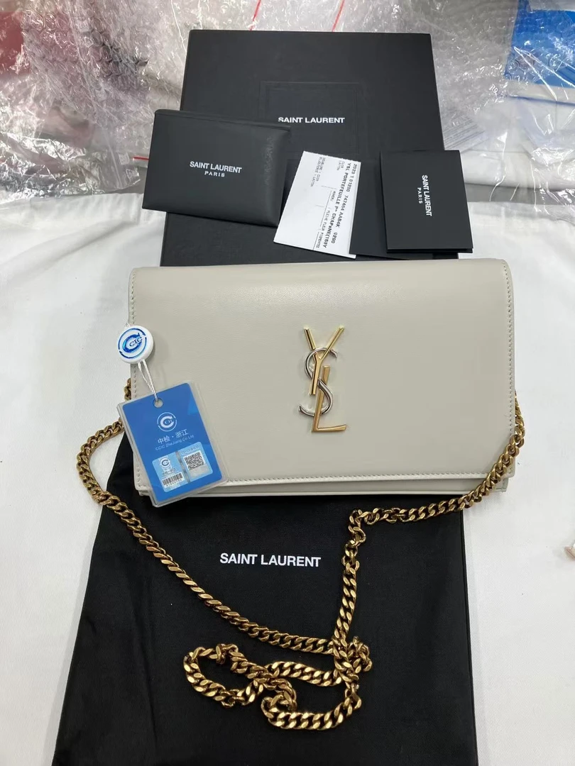 95新 YSL/圣罗兰 圣罗兰信封包woc白色鸳鸯扣牛皮单肩包/17801915