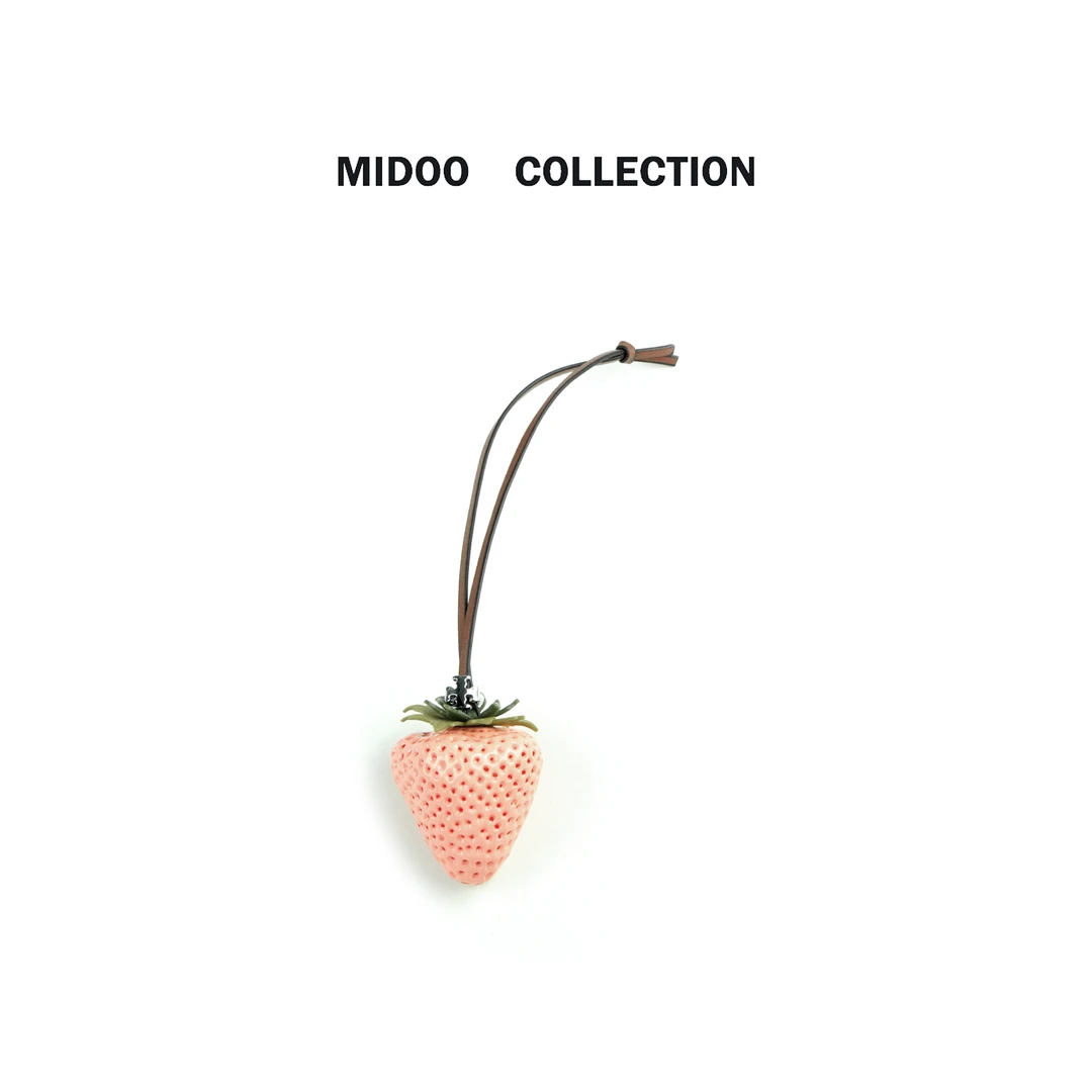 MIDOO ‘一颗莓’树脂立体草莓可爱包包饰品挂件
