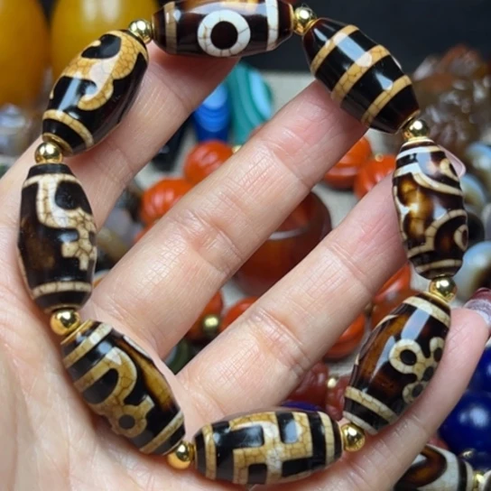 火****玛瑙/玉髓未镶嵌颈饰